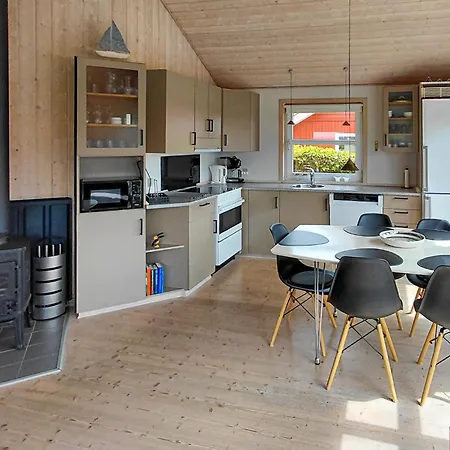Dom wakacyjny Nice Home In Hemmet With Wifi *