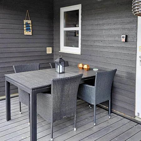 Dom wakacyjny Nice Home In Hemmet With Wifi Hemmet